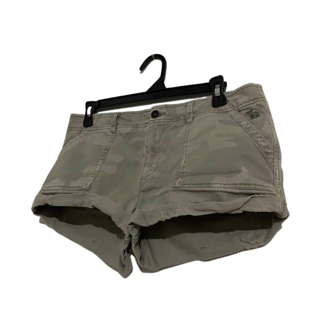 Abercrombie & Fitch Women's Green Khaki Camo Cuffed Shortie Shorts Size 6